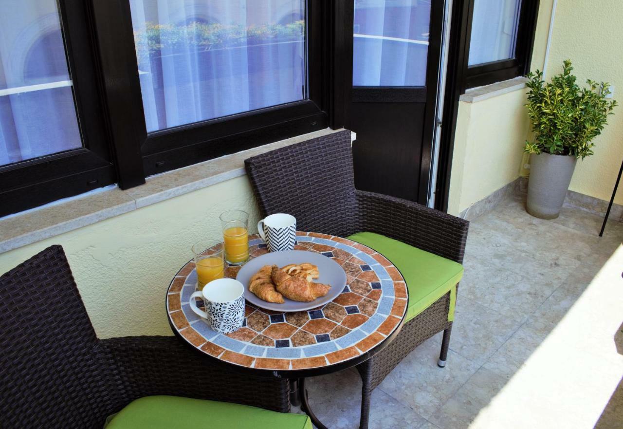 Amphitheatre Apartments بولا المظهر الخارجي الصورة